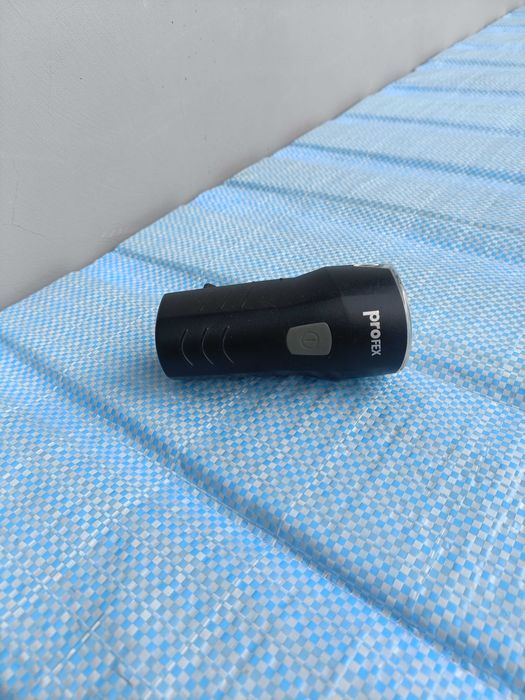 latarka rowerowa profex przednia