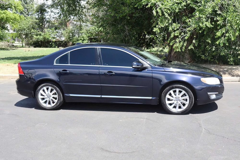 Volvo S80      2016