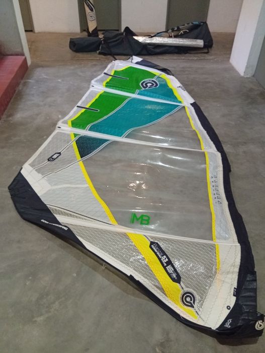 Vela windsurf Goya 5,3