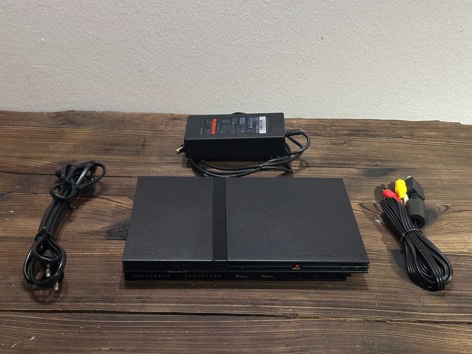 Playstation 2 (PS2) Slim - piękna! + plomba SONY + bdb laser (opis)