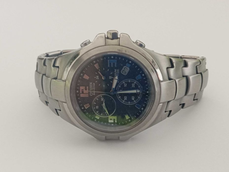 Zegarek Citizen Eco-Drive Saphire, Titanium