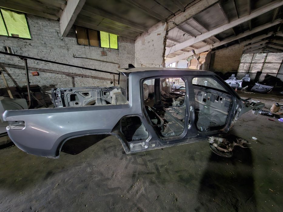 Кузов Rivian R1T