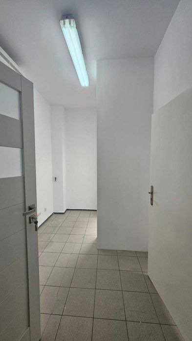 Lokal na wynajem- os. Kopernik- 1600 zł + VAT