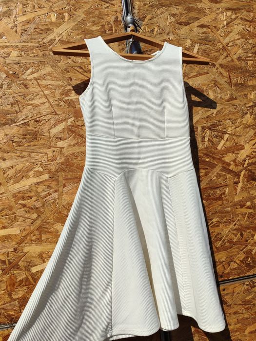 Красивое платье белое