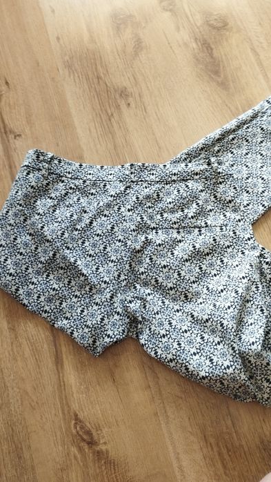 Spodnie cygaretki 38 M H&M
