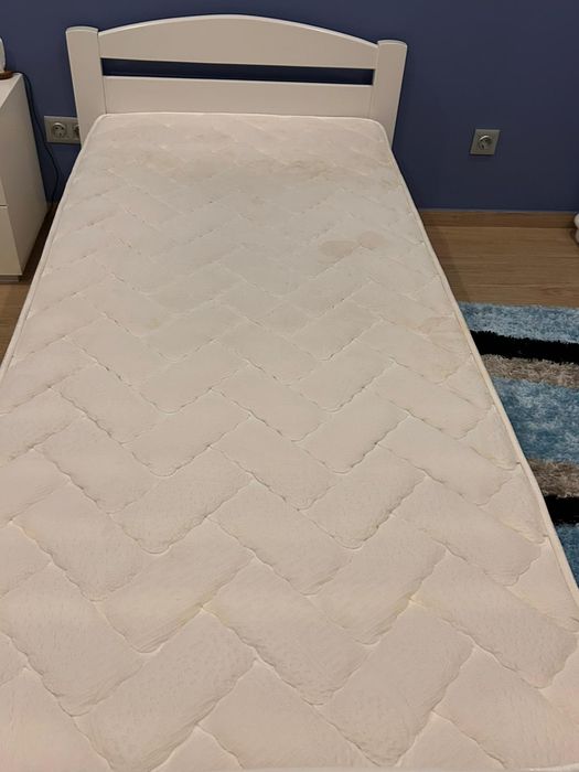 Vendo cama solteiro