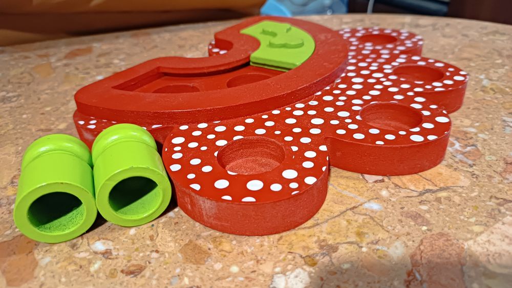 Интерактивная игра кормушка для собак кошек