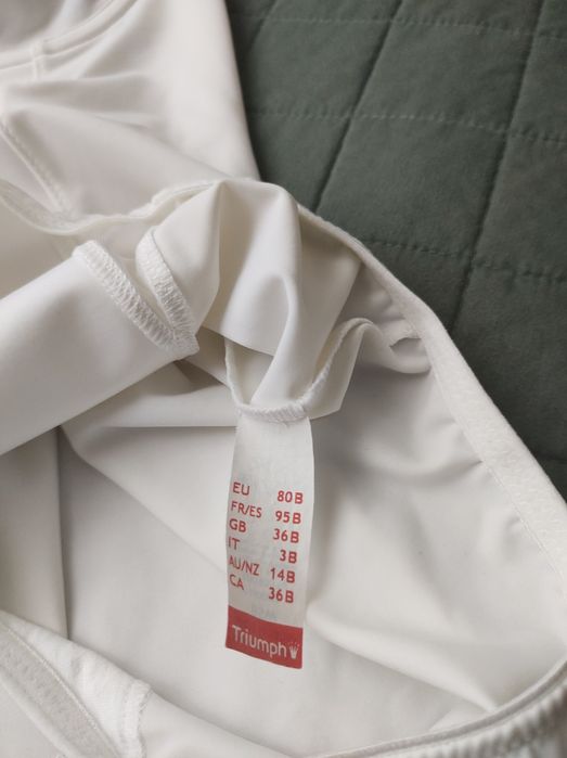 Triumph 80B body modelujące