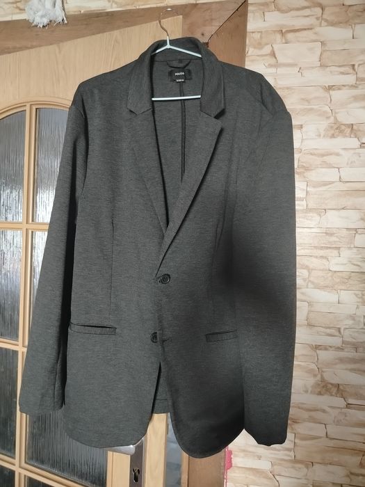 Sprzedam Garnitur męski