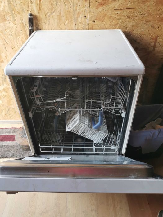 Zmywarka wolnostojąca whirpool