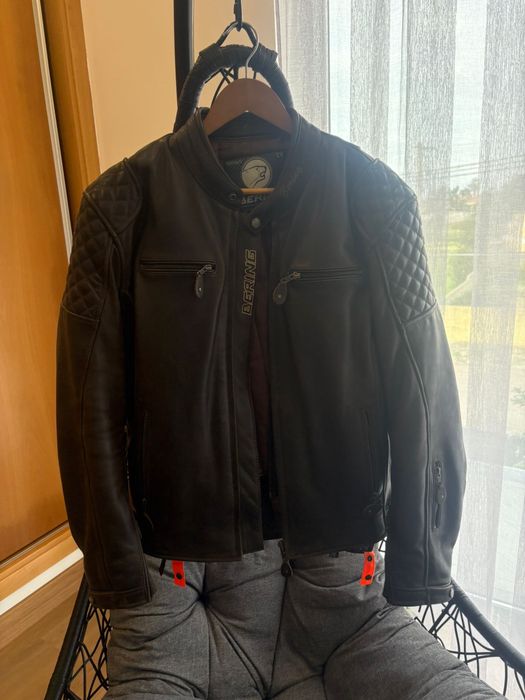 Casaco de mota Bering (pele)