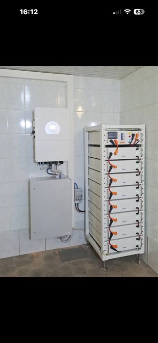 Інвертори Deye и АКБ