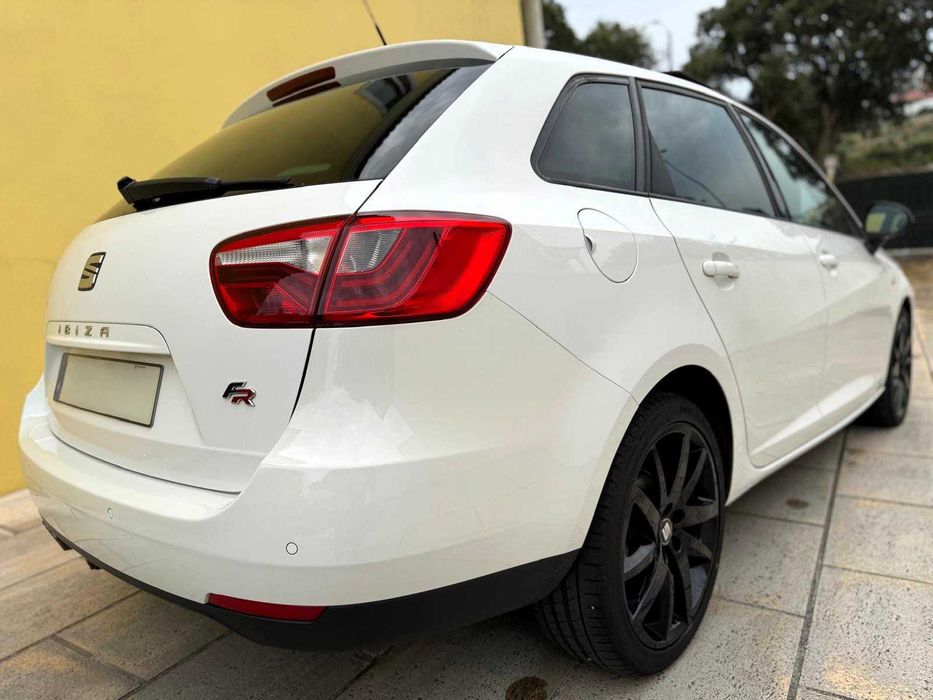 SEAT Ibiza ST FR 30 Anos 1.2 TSI 2015 foto 2