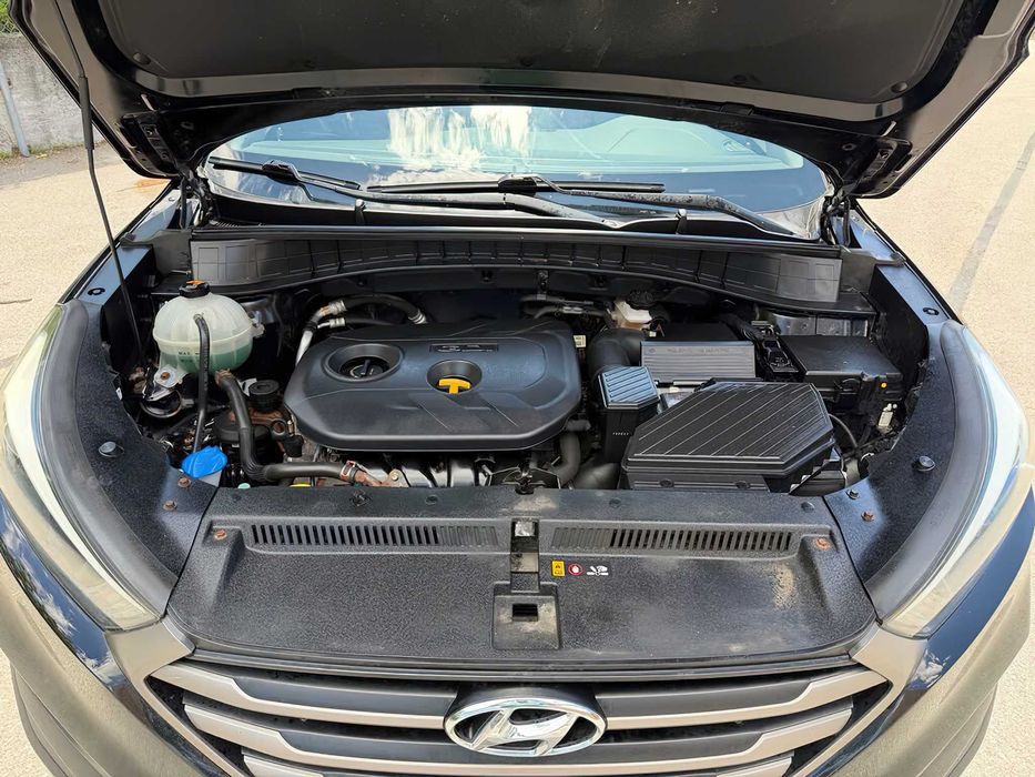 Hyundai Tucson      2016