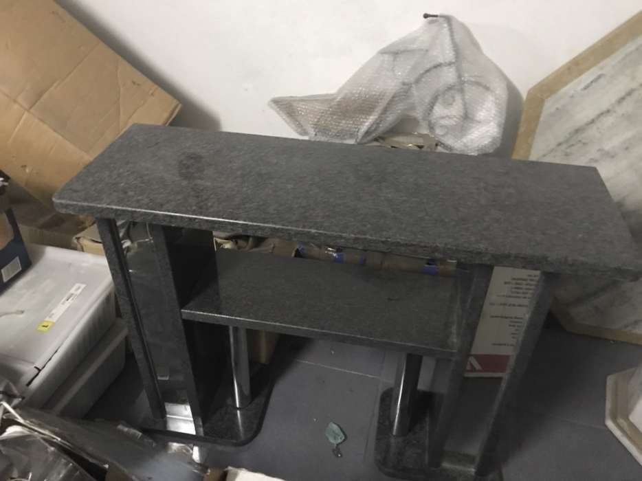 Móvel de entrada em Mármore escuro, como Novo!