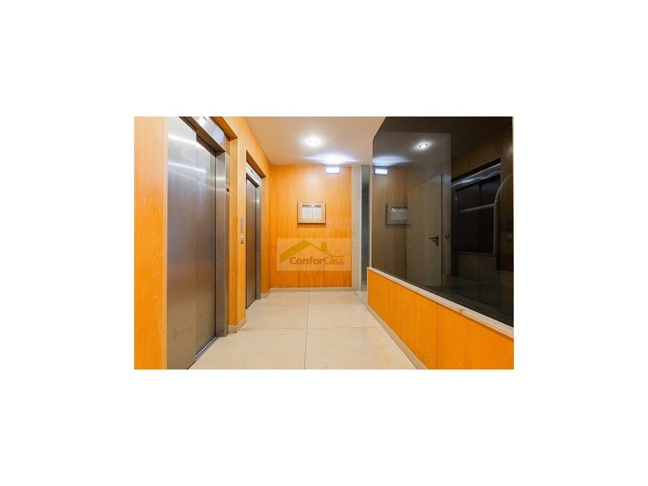 T1 + área adjacente de 2 Quartos | Ar condicionado | Aq. Central | ...