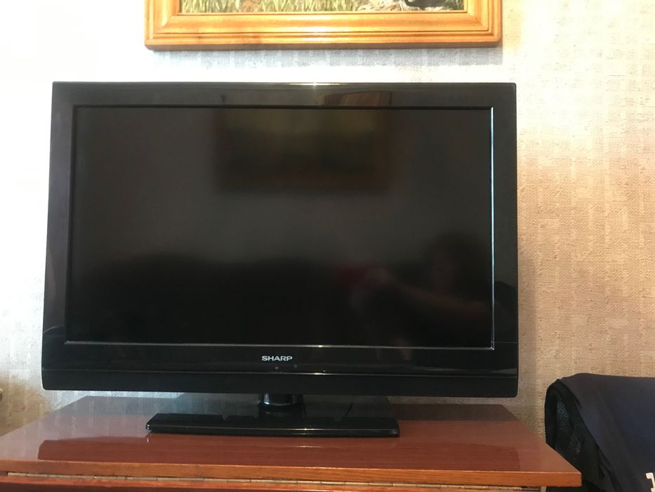 Продам телевизор Sharp