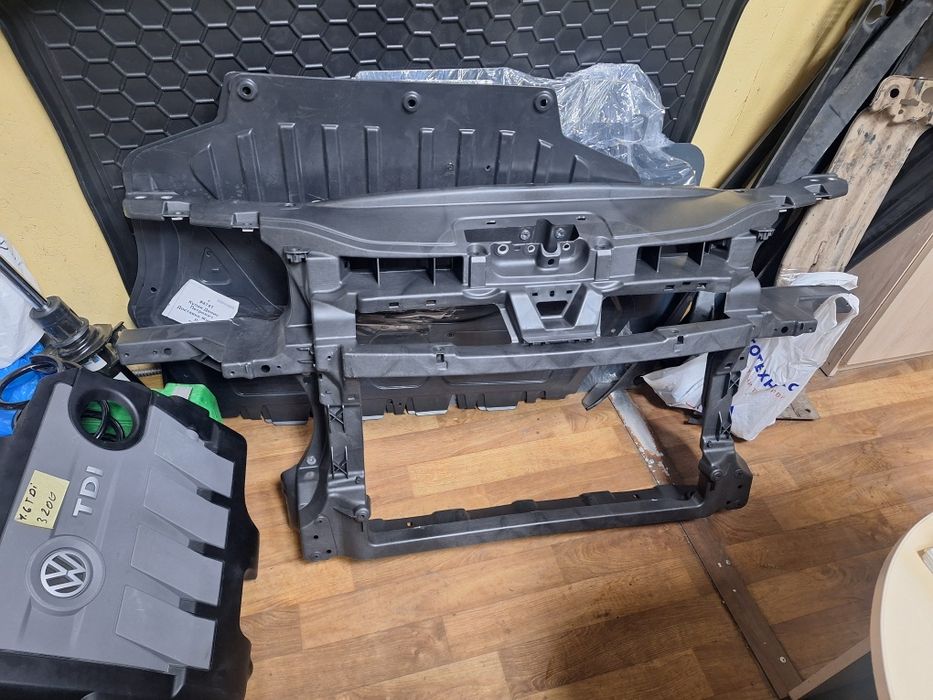 Крило передні vw caddy,  разборка, сто,евакуатор