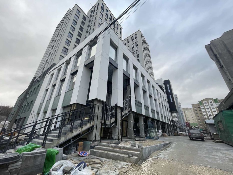 Продаж офісного приміщення