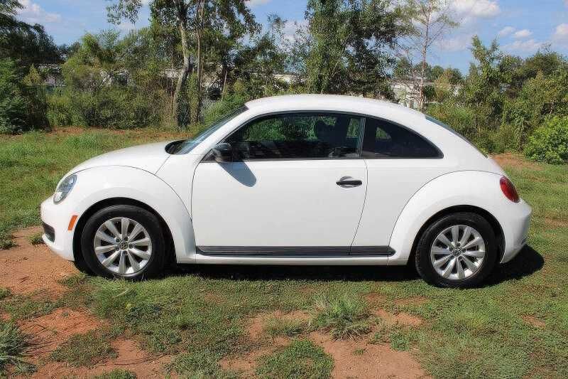 2015 Volkswagen Beetle 1.8T Classic PZEV