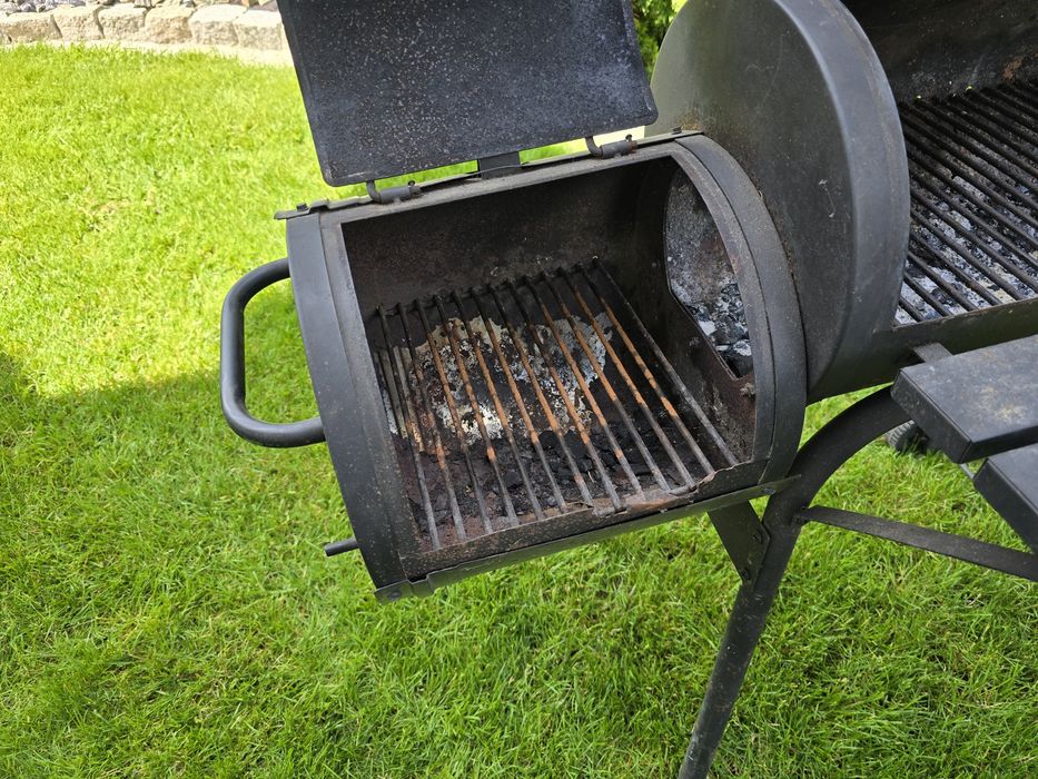 Grill ogrodowy używany