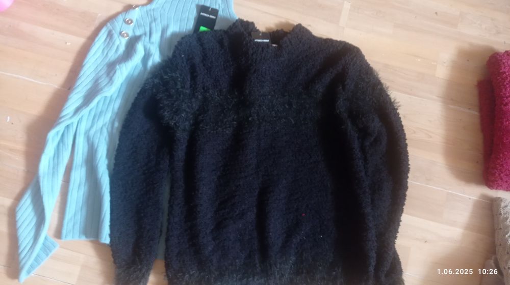 Nowe sweterki z metka zestaw