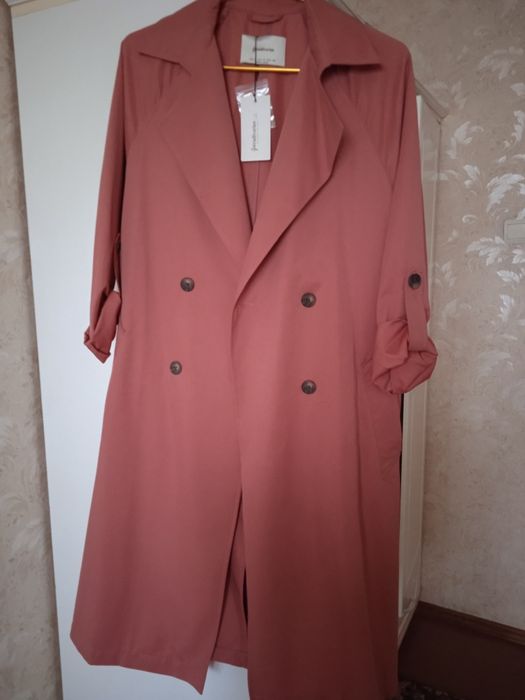 Продам женский плащ