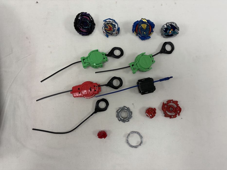 Brinquedo Arena Beyblade da Hasbro