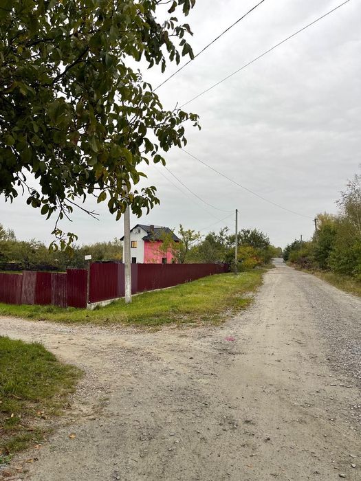 Дача з будиночком (на ветерані)