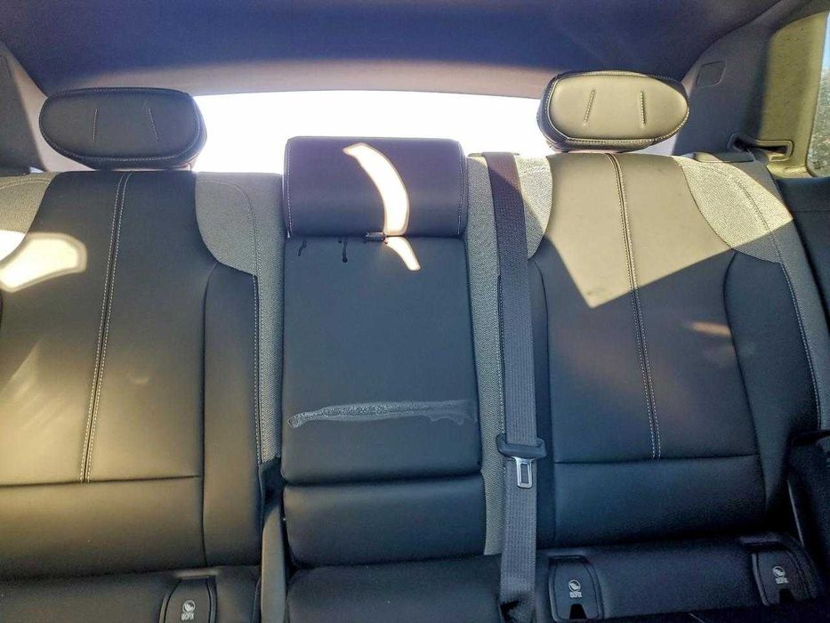 2023 Cadillac LYRIQ TECH з урахуванням нового мита