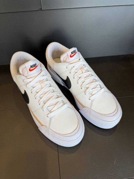 Оригінальні Кросівки Nike WMNS NIKE COURT LEGACY LIFT DM7590-100 (40)