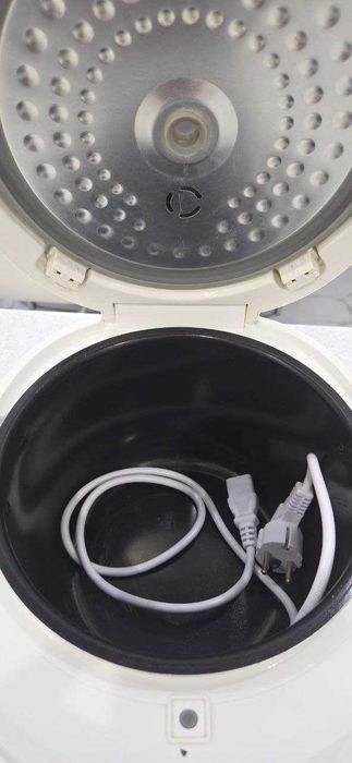 Мультиварка Philips Viva Collection HD4731/03