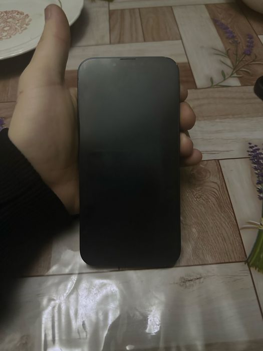 Продам Iphone 13 128gb