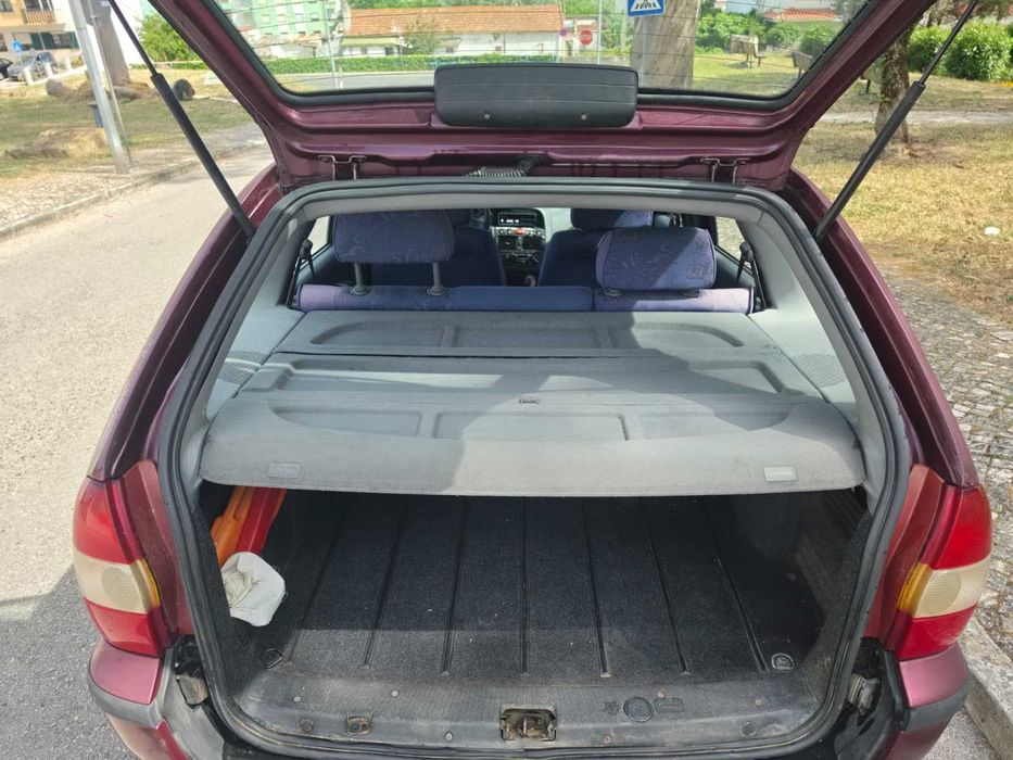 Fiat Palio Weekend 1.2 Gasolina