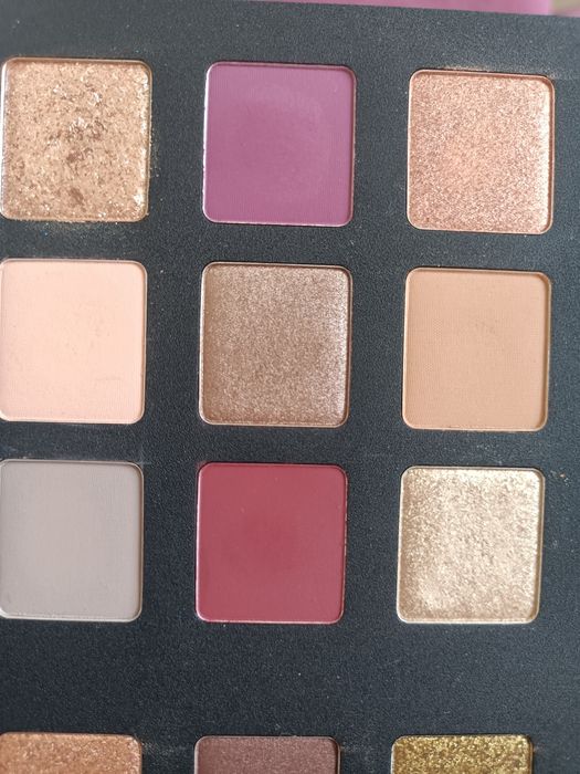 Cienie, paleta Natashy Demony star