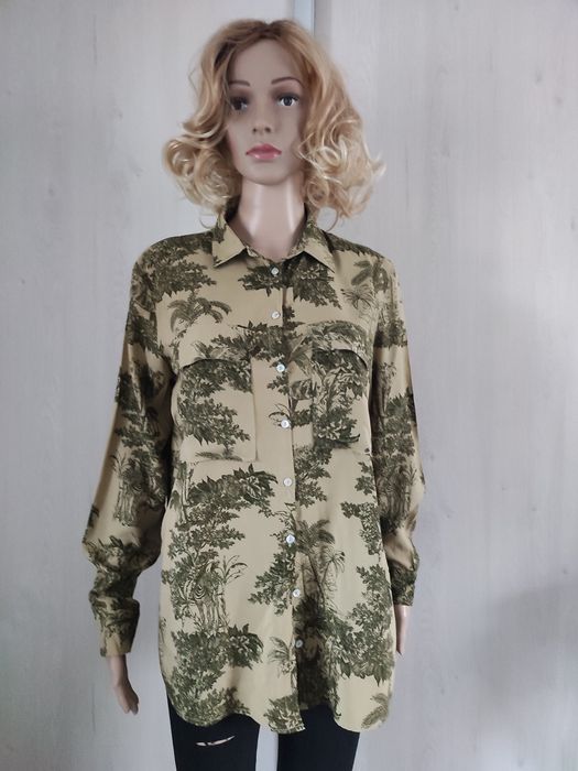 Koszula damska firmy Stradivarius,wiskozowa ,khaki , print drzew ,