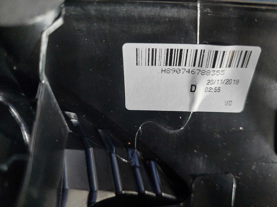 farolim NOVO Renault kangoo traz drt