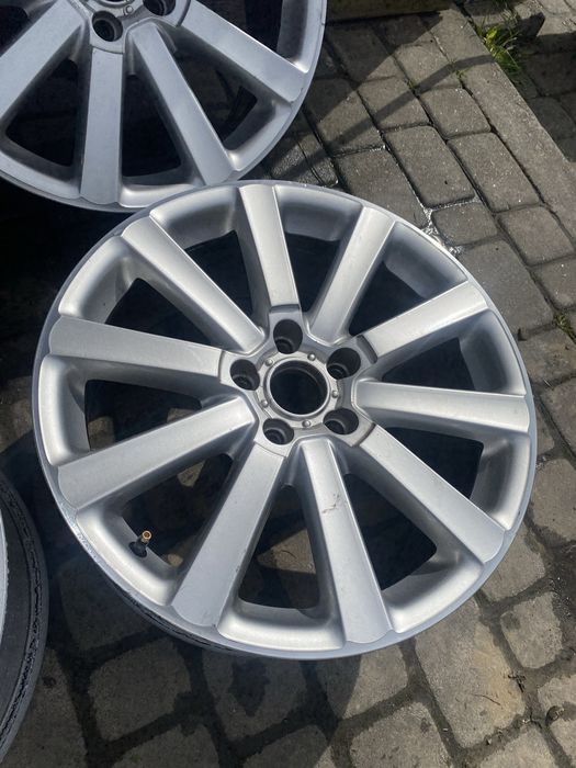 Диски R18 5*112 7.5J*17H2 ET49 для Audi/Volkswagen/Skoda/Seat