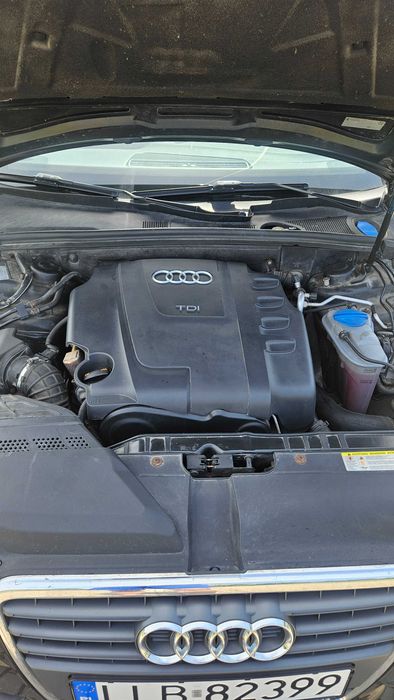 Audi a4 b8 2.0 TDI 2011r