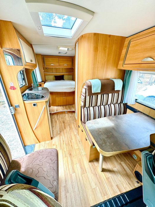 Autocaravana Ford Cama Central e AC 2.2TDCI 140cv