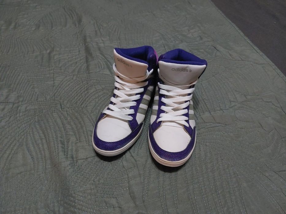 Buty adidas  damskie stan idealny zalozone 2 razy
