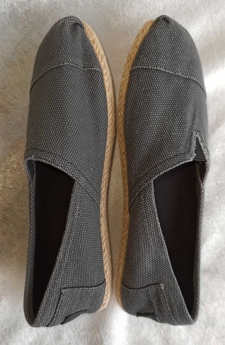 NOWE lekkie szare wsuwane espadryle LATINN, rozm. 37 / 23 cm