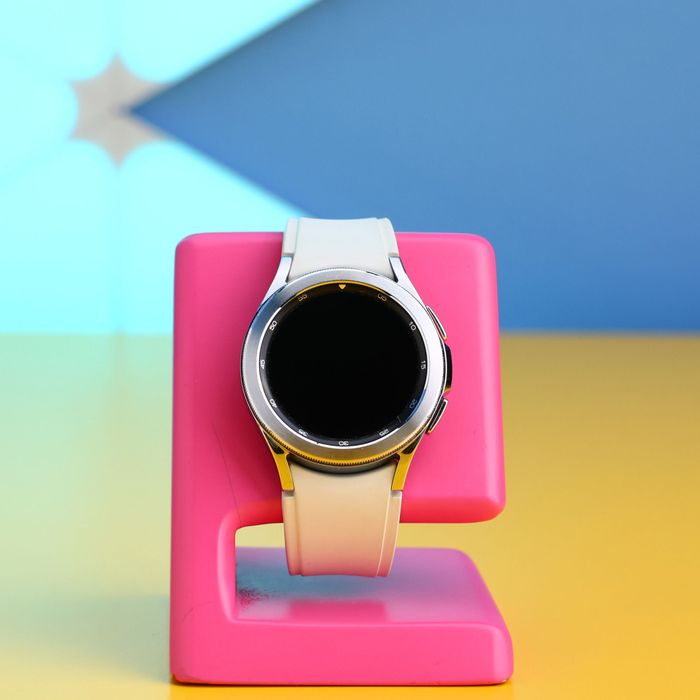 Смарт-часы Samsung Galaxy Watch4 Classic (159991) Б/У З ГАРАНТІЄЮ