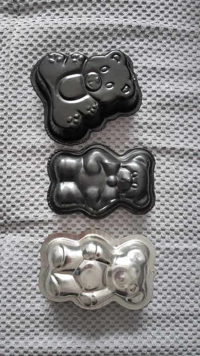 Małe aluminiowe blaszki do ciastek miś Patisse x 3 sztuki