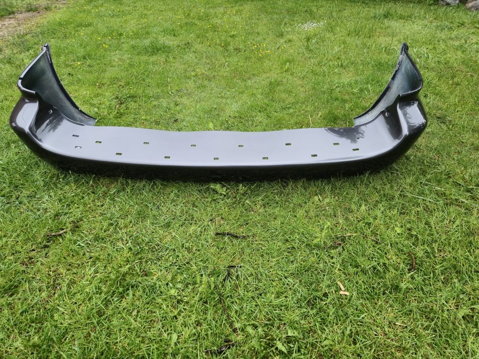 Zderzak Chrysler Voyager