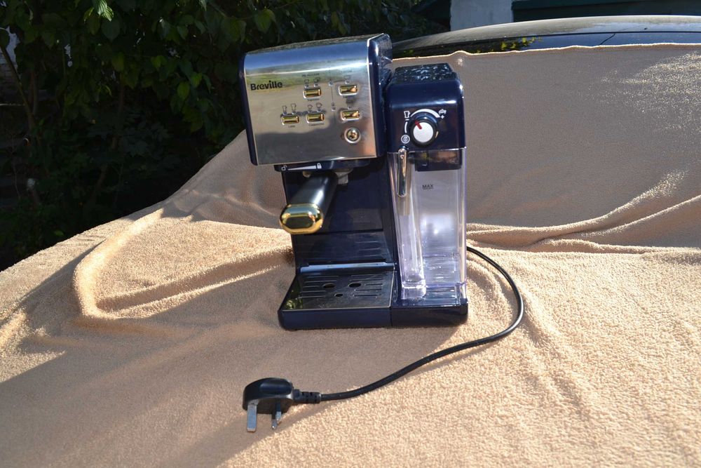 Кавомашина ріжкова Breville One-Touch CoffeeHouse б\у ВЖИВАНА