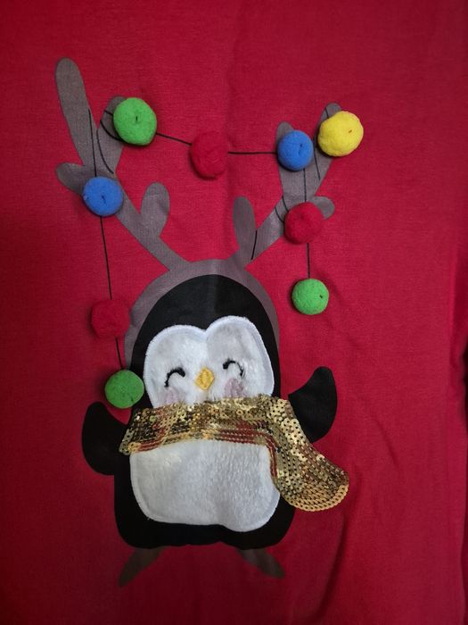 Nowa bluza świąteczna z pingwinem, Avon