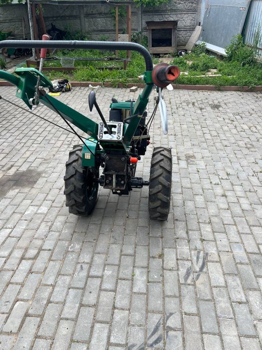 Продам або обмін  мотоблок ZUBR R190