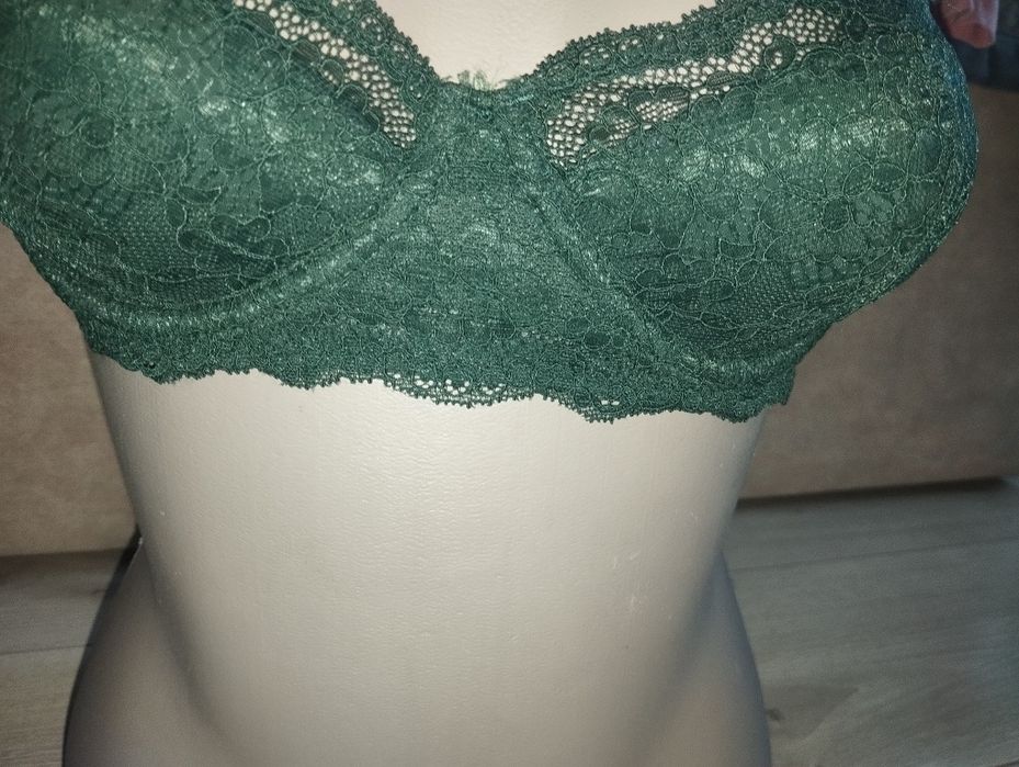 Гарний бюстгальтер 80В