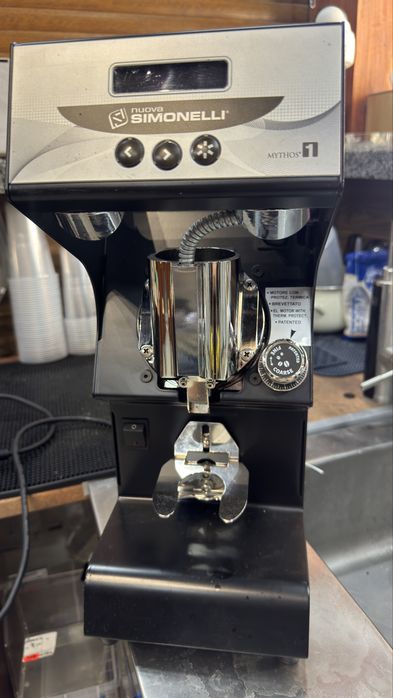 Кавомолка Nuova Simonelli Mythos One